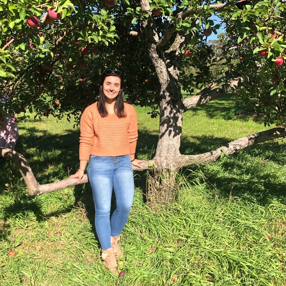 Meet your Posher, Hannah